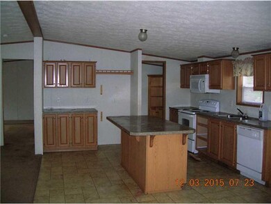Cafeteria/Kitchen.