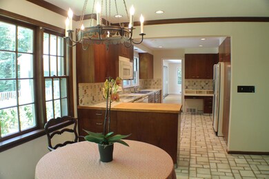 68 Eagle Dr, Stamford, CT 06903 - photo 5