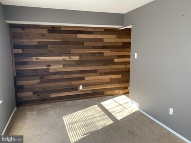 63 Hamilton St, Swedesboro, NJ 08085 - photo 3