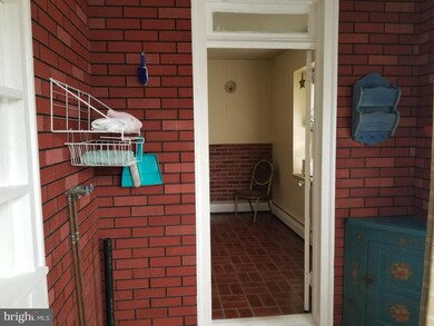 817 W Main St, Palmyra, PA 17078 - photo 6