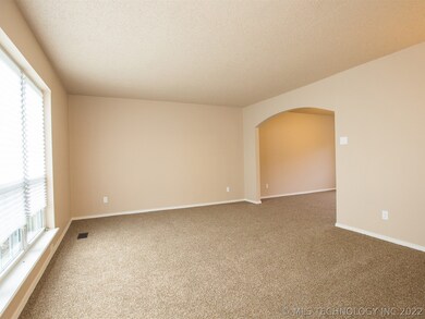 6531 S 265th East Ave, Broken Arrow, OK 74014 - photo 5