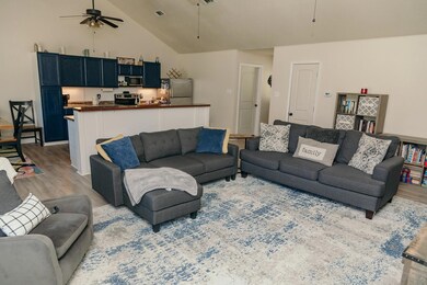 328 Silver Ln, Azle, TX 76020 - photo 6