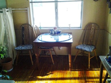 Dining Area 2