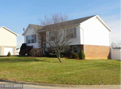 922 Devine Dr, Strasburg, VA 22657 - photo 2