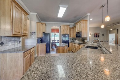 612 Sosebee Bend Rd, Weatherford, TX 76088 - photo 7