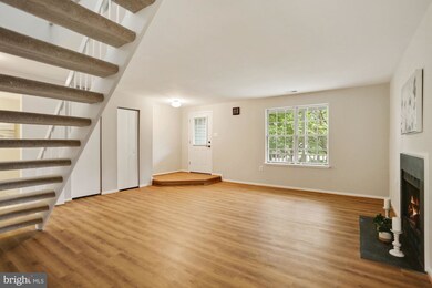 13417 Biddeford Ct, Germantown, MD 20874 - photo 6