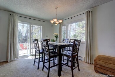 Dining With Sliders To Extra Large Deck