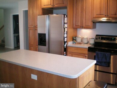 201 Serene Dr, Friendship, MD 20758 - photo 6