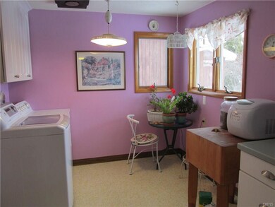 breakfast area has washer dryer hook up as is ther