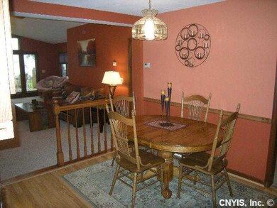 Kitchen Eat In Area