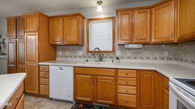 883 San Angelo Dr unit 3, Bismarck, ND 58504 - photo 6