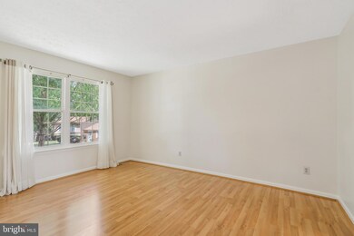 7515 Garrison Rd, Hyattsville, MD 20784 - photo 4