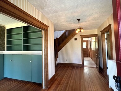 32 Leonard St, Agawam, MA 01001 - photo 5