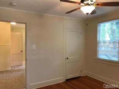 25 Garden St unit 1, Edison, NJ 08817 - photo 2