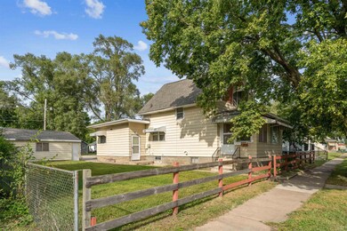 411 Argyle St, Waterloo, IA 50703 - photo 5