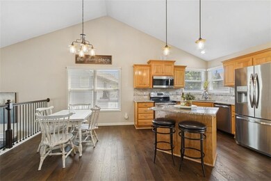 16133 W 157th St, Olathe, KS 66062 - photo 7