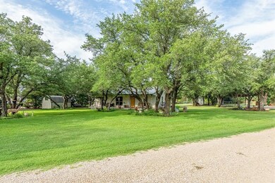 124 Ridgeview Dr, Azle, TX 76020 - photo 3