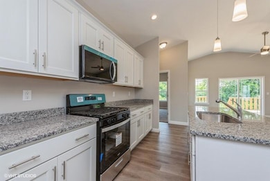 504 Hatch Lake Pkwy, Valparaiso, IN 46385 - photo 7