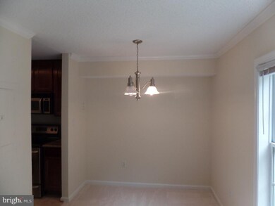 15548 Horseshoe Ln, Woodbridge, VA 22191 - photo 7