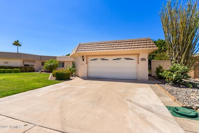 10633 W Pineaire Dr, Sun City, AZ 85351 - photo 3