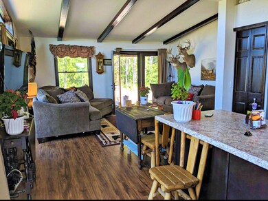 kitch-dining