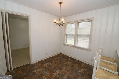 121 Alton Dr, Lagrange, GA 30241 - photo 7