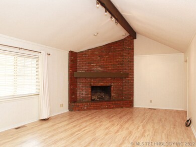 unlisted-address, Broken Arrow, OK 74011 - photo 6