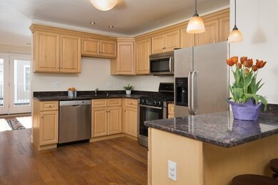 241 Prospect St unit 2, Cambridge, MA 02139 - photo 3