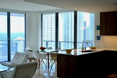 Reach Brickell City Centre unit 2001, Miami, FL 33131 - photo 3