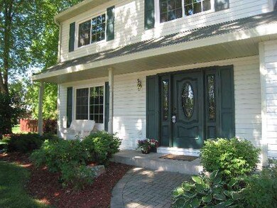 2551 Misty Ct, Naperville, IL 60564 - photo 2