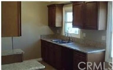 Newer kitchen cabinets, granite counter tops