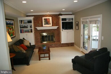 1908 Aubrey Place Ct, Vienna, VA 22182 - photo 7