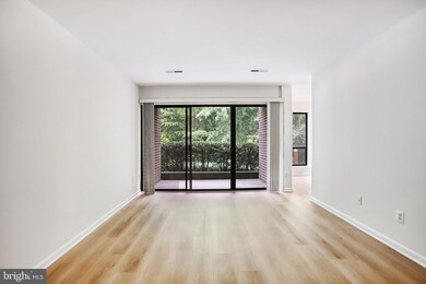 Chestnut Grove Condominiums unit 15, Reston, VA 20190 - photo 4