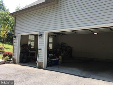 1708 Saddle Dr, Gambrills, MD 21054 - photo 4