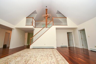 Interior 5