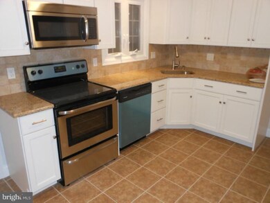 99 Sullivan Rd, Wayne, PA 19087 - photo 7