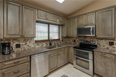 6935 Sawgrass Dr, Saint Cloud, FL 34771 - photo 5