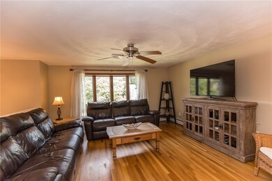 202 Glaude Ln, Woonsocket, RI 02895 - photo 4