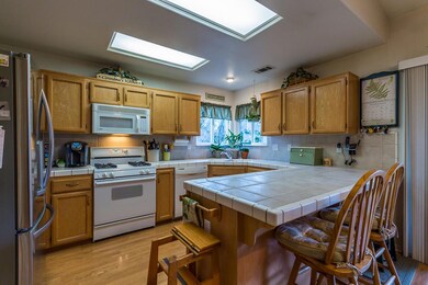 17 kitchen
