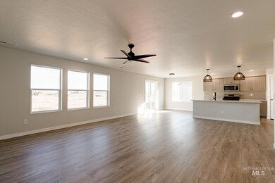 8248 E Sunray Dr, Nampa, ID 83687 - photo 5