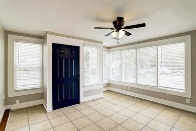 1905 Oxford St, Houston, TX 77008 - photo 4