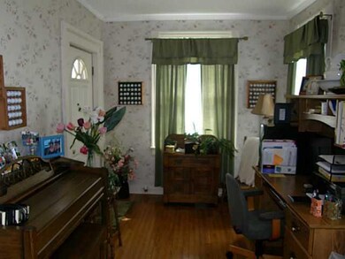 Studio/Study/Office