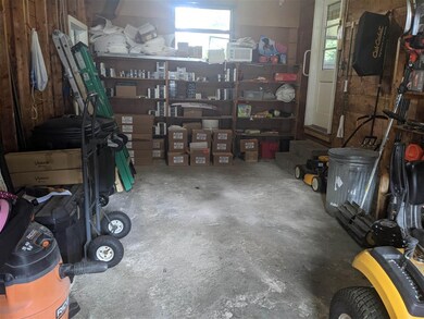 134 Sunset Dr, Saint Johnsbury, VT 05819 - photo 5