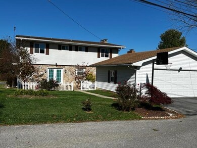 1522 W Congress St unit 1528, Allentown, PA 18102 - photo 3