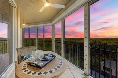 Sunroom featuring ceiling fan