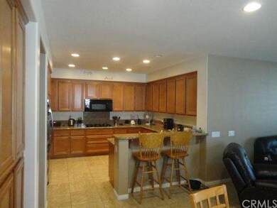 Big Kitchen with lots of maple cabinets and granit