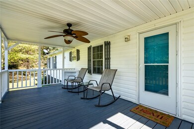 305 S Poplar St, Walhalla, SC 29691 - photo 7