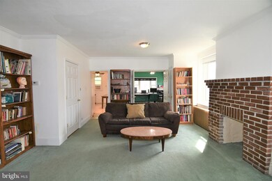 570 Homestead Ln, Ambler, PA 19002 - photo 4