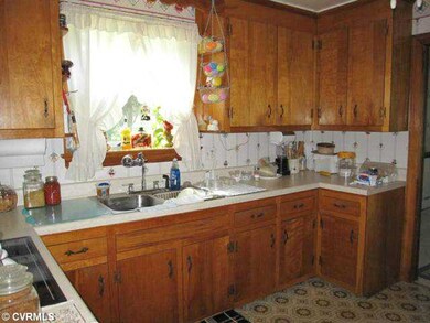 1811 Blakemore Rd, Richmond, VA 23225 - photo 7