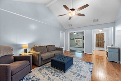 6010 Acorn St, Houston, TX 77092 - photo 4